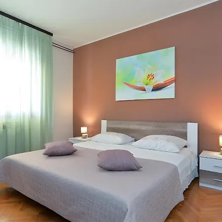 Apartment Mario 2060