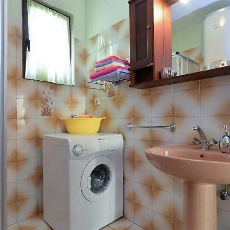 Mario 2060 Apartment