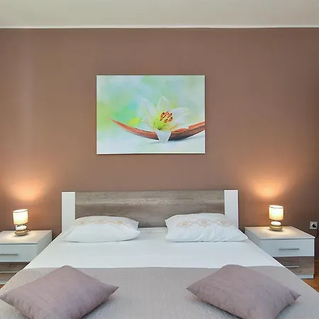 Mario 2060 아파트 *